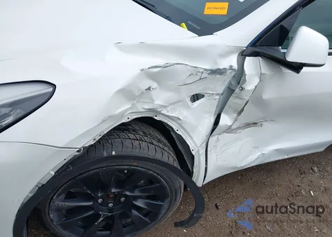 2021 Tesla Model Y Long Range Dual Motor All-Wheel Drive из США, поврежденный, VIN 5YJYGDEE8MF068886